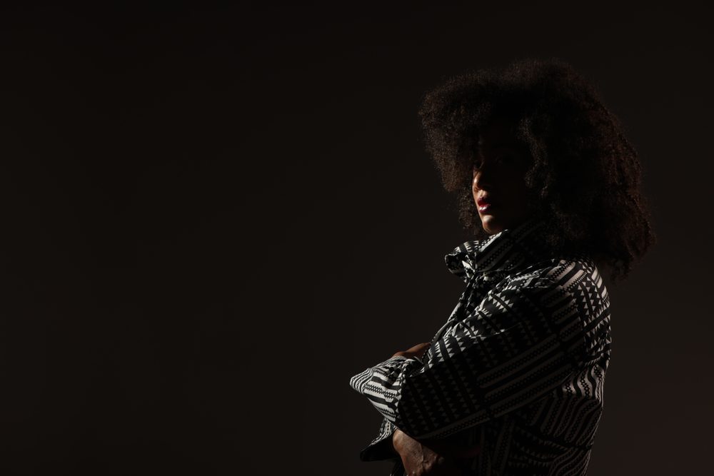 Arlene Gould studio silhouette portrait — Photo by Haim Bargig